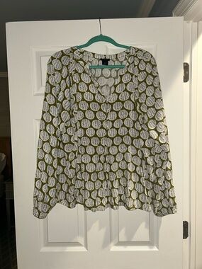Ann Taylor Olive and White Leaf-Print Peasant Blouse